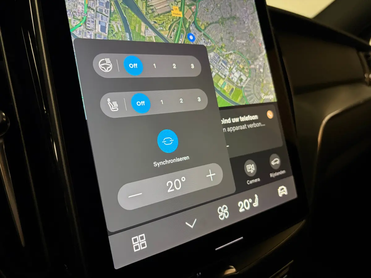 T8 AWD Recharge Plus Black Edition | MY26 Facelift en vol! | Nieuw! | Luchtvering | 360° Camera | Head-Up Display | Harman Kardon | 455pk | Adaptieve Cruise Control | Stoelverwarming voor+a