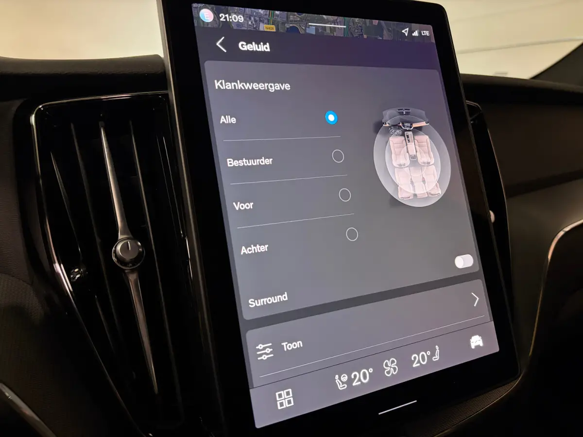 T8 AWD Recharge Plus Black Edition | MY26 Facelift en vol! | Nieuw! | Luchtvering | 360° Camera | Head-Up Display | Harman Kardon | 455pk | Adaptieve Cruise Control | Stoelverwarming voor+a