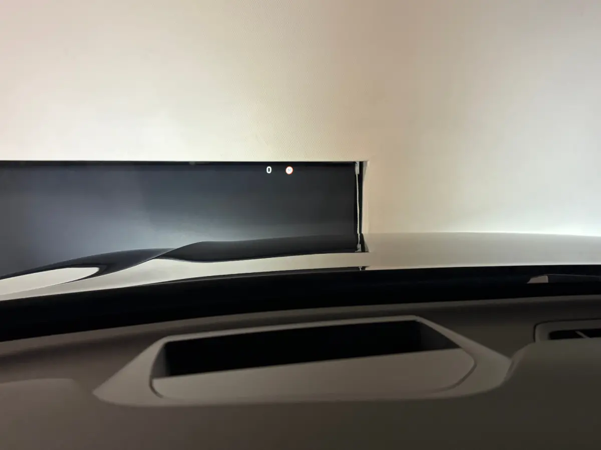 T8 AWD Recharge Plus Black Edition | MY26 Facelift en vol! | Nieuw! | Luchtvering | 360° Camera | Head-Up Display | Harman Kardon | 455pk | Adaptieve Cruise Control | Stoelverwarming voor+a