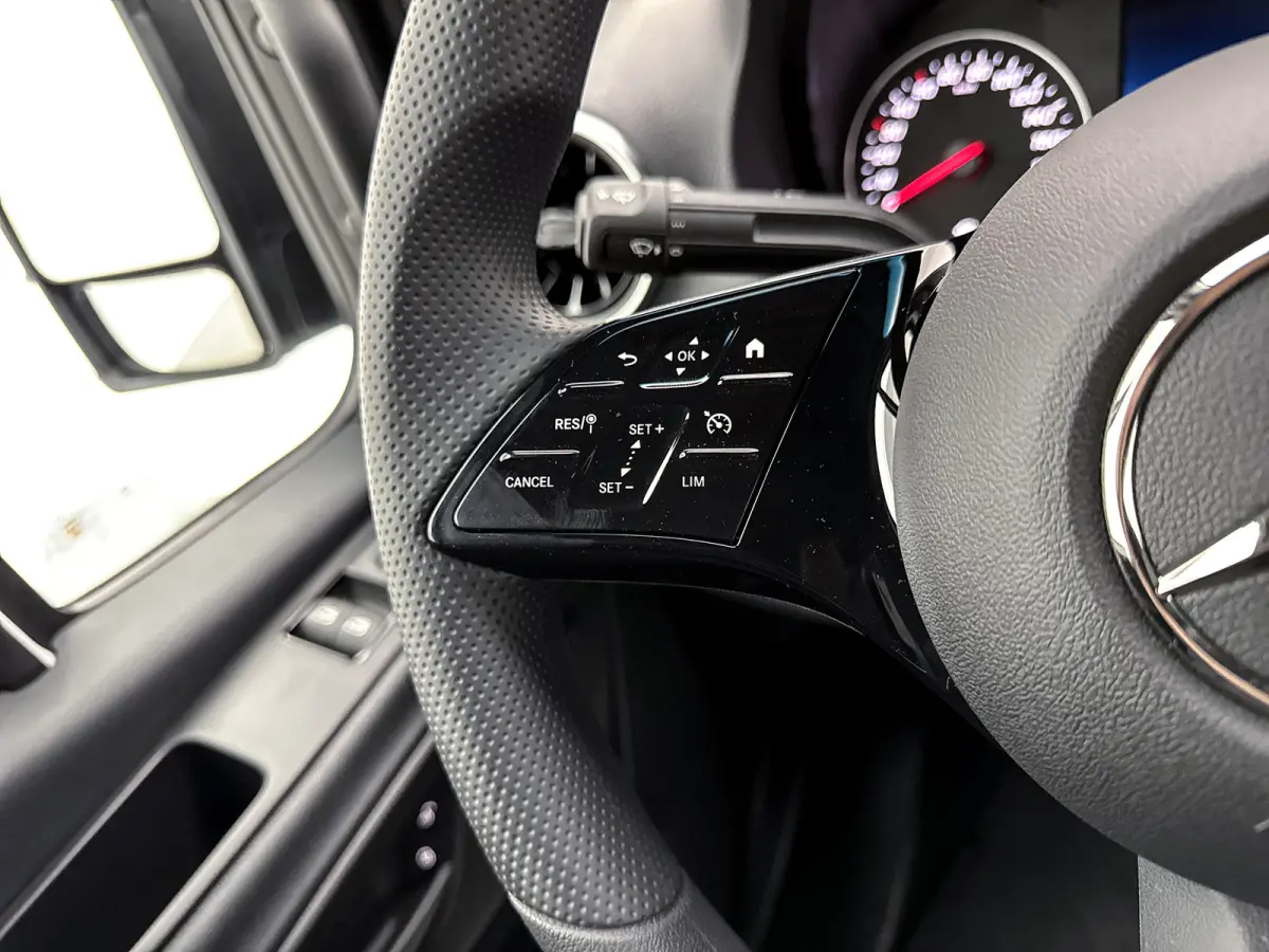 319 CDI L2H1 Pro Stoelverwarming Trekhaak Navigatie BPM-vrij Parkeerpakket