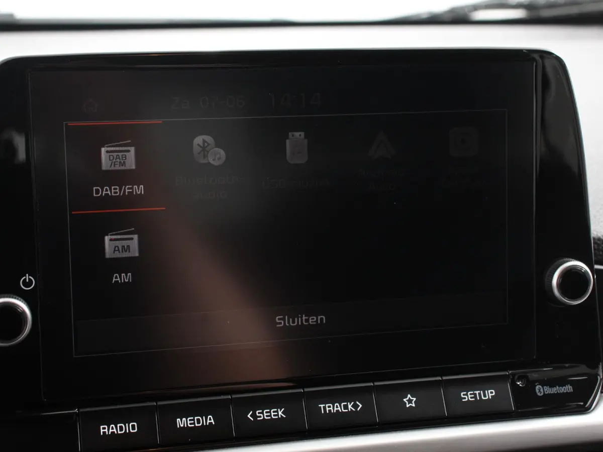 1.0 DPi DynamicLine Automaat DEMO !  Navigatie  Apple Carplay/Android Auto  Airco  Camera  DAB  Lichtmetalen velgen  Bluetooth