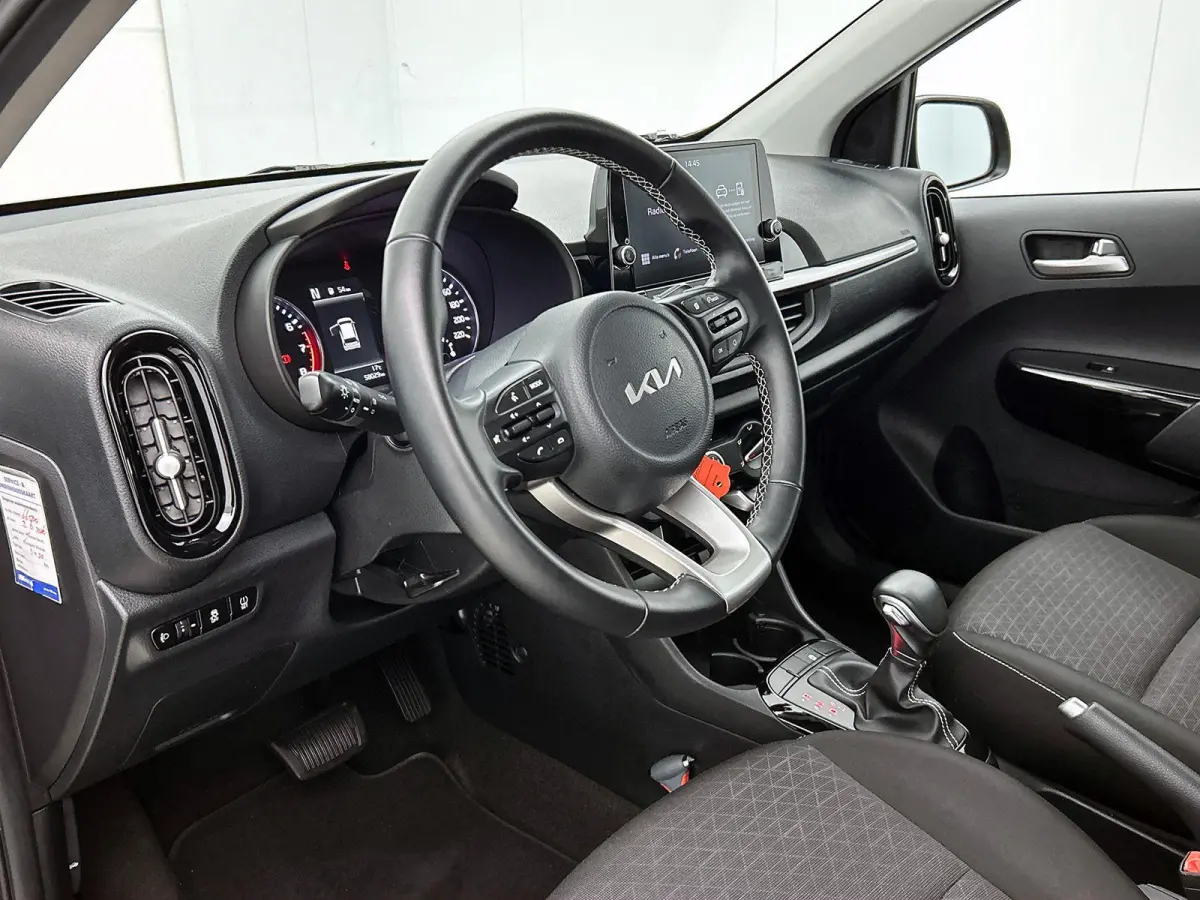 1.0 DPi DynamicLine Automaat DEMO !  Navigatie  Apple Carplay/Android Auto  Airco  Camera  DAB  Lichtmetalen velgen  Bluetooth