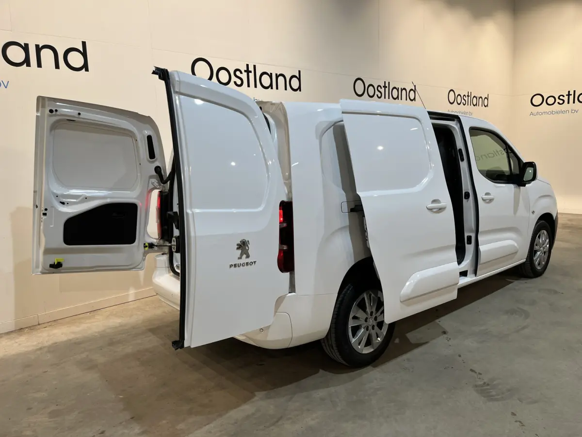 1.5 BlueHDI Long 130 PK Automaat / Servicebus / Sortimo Inrichting / Euro 6 / Schuifdeur L + R / Airco / Camera / CarPlay / Cruise Control / 50.300 KM !!