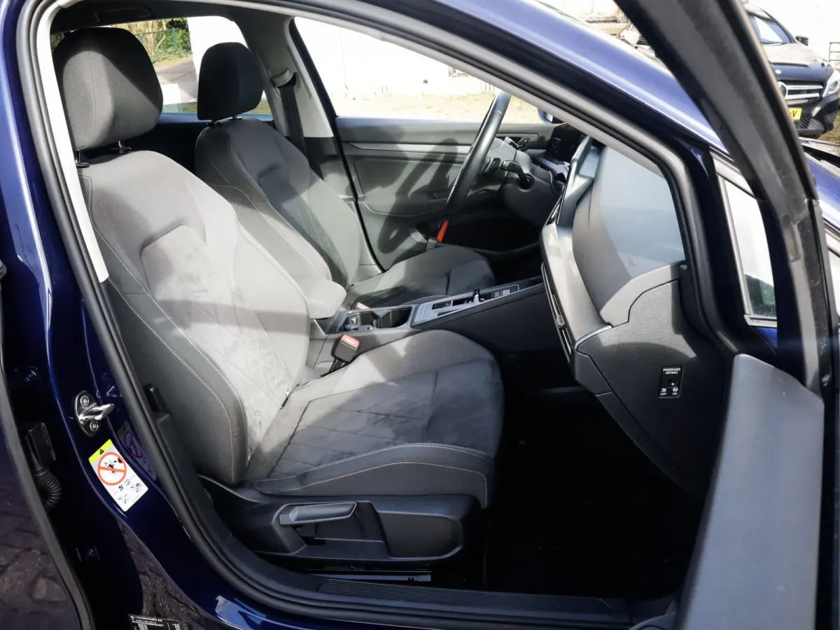 1.4 eHybrid Style 1e-Eig. & Dealer-Onderh. BOVAG-Garantie. NL-Auto