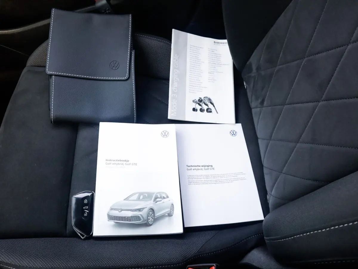 1.4 eHybrid Style 1e-Eig. & Dealer-Onderh. BOVAG-Garantie. NL-Auto