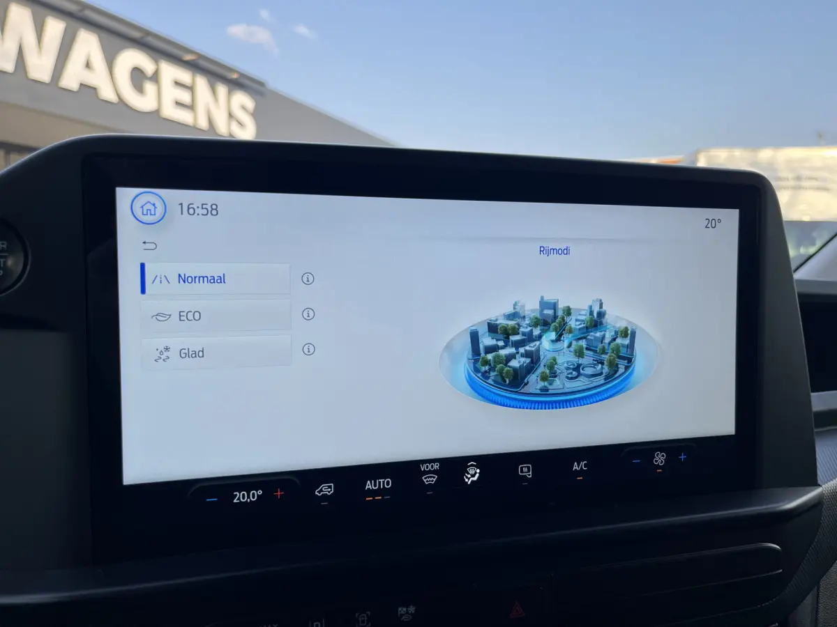 300 2.0 TDCI L2H1 Trend 136pk/100kW 6-bak | BPM VRIJ | Vol leder | 12'' Sync4 Apple CP, Android Auto | Camera | Laadruimtebescherming | Cruise | etc. etc.