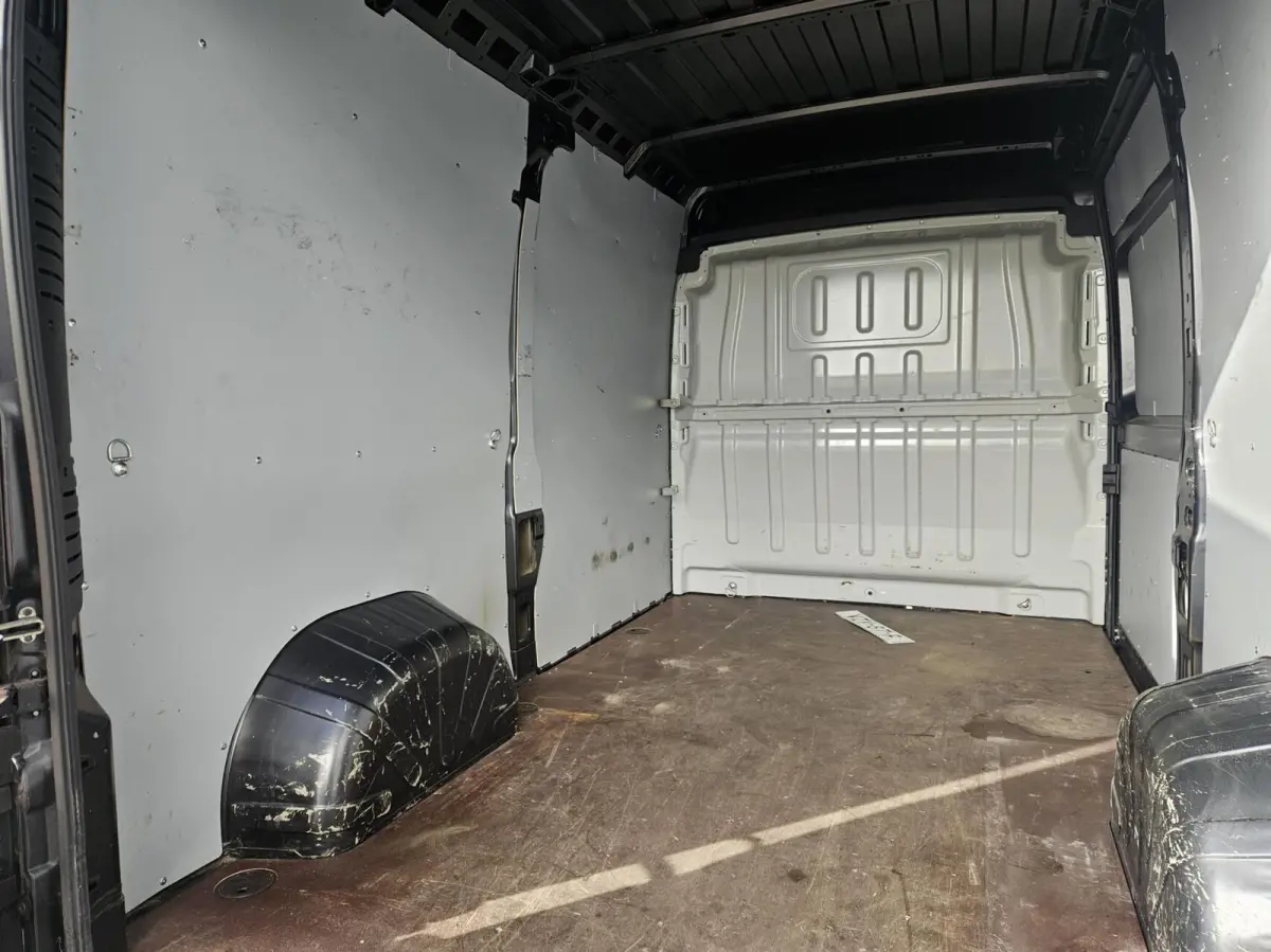 2.2D L2H2 Airco Camera Trekhaak 3000 kg trekgew