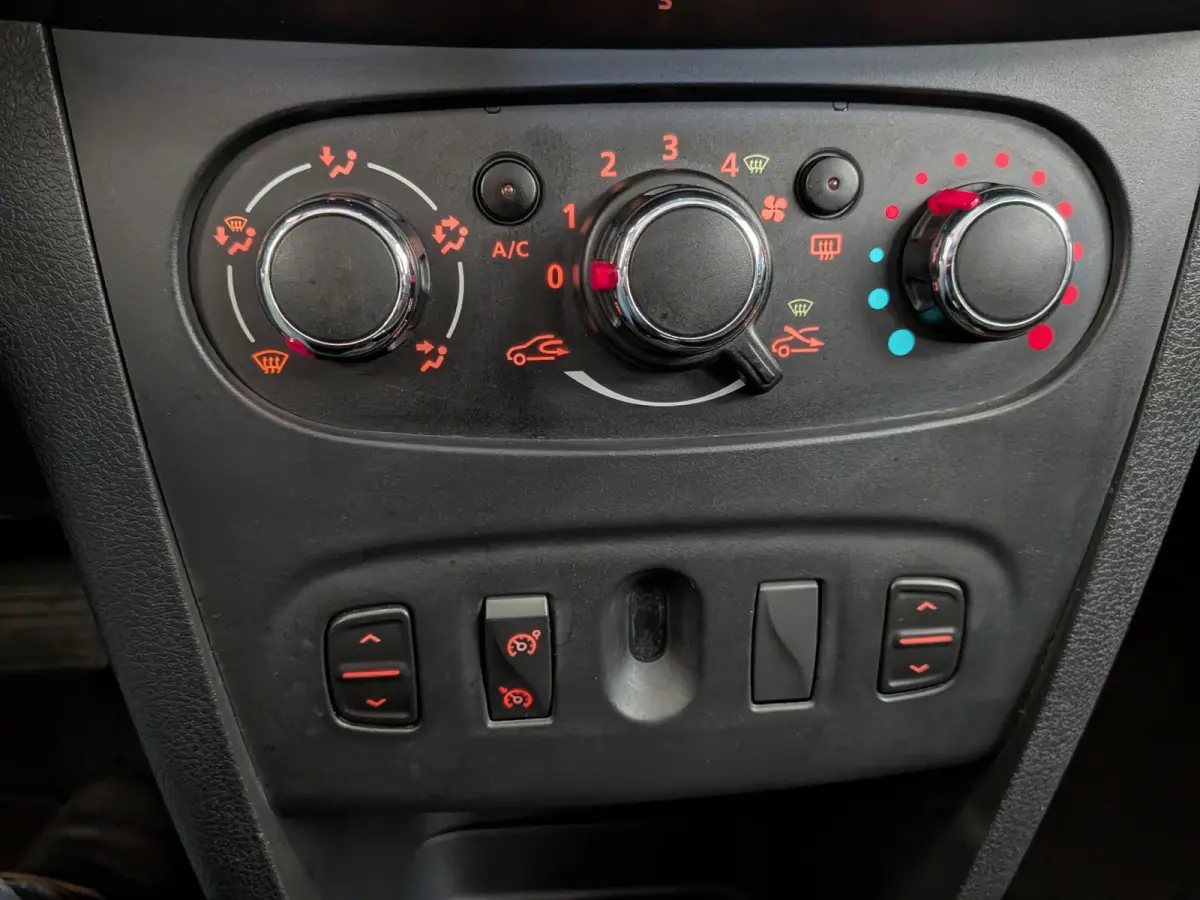 0.9 TCe SL Royaal Automaat Airco, Cruise Control, Trekhaak, Stuurbekrachtiging