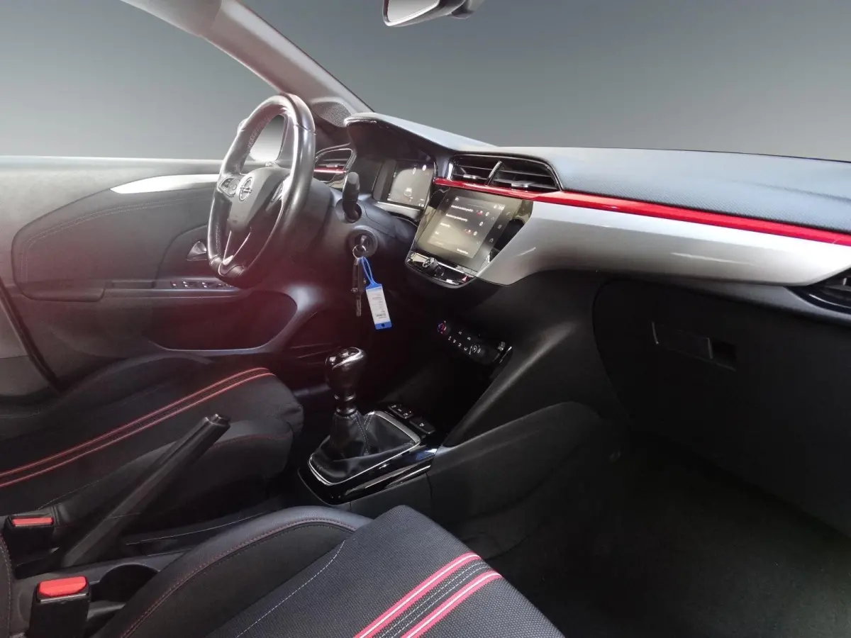 1.2 GS Line Carplay / PDC / Trekhaak/ Camera