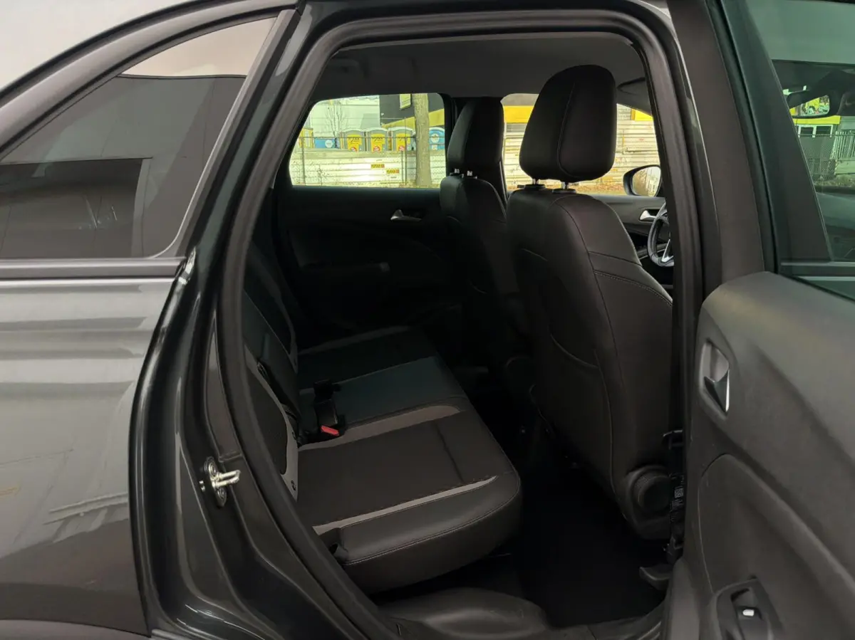 1.2 Turbo Innovation - CARPLAY/PDC/CAM/NAP