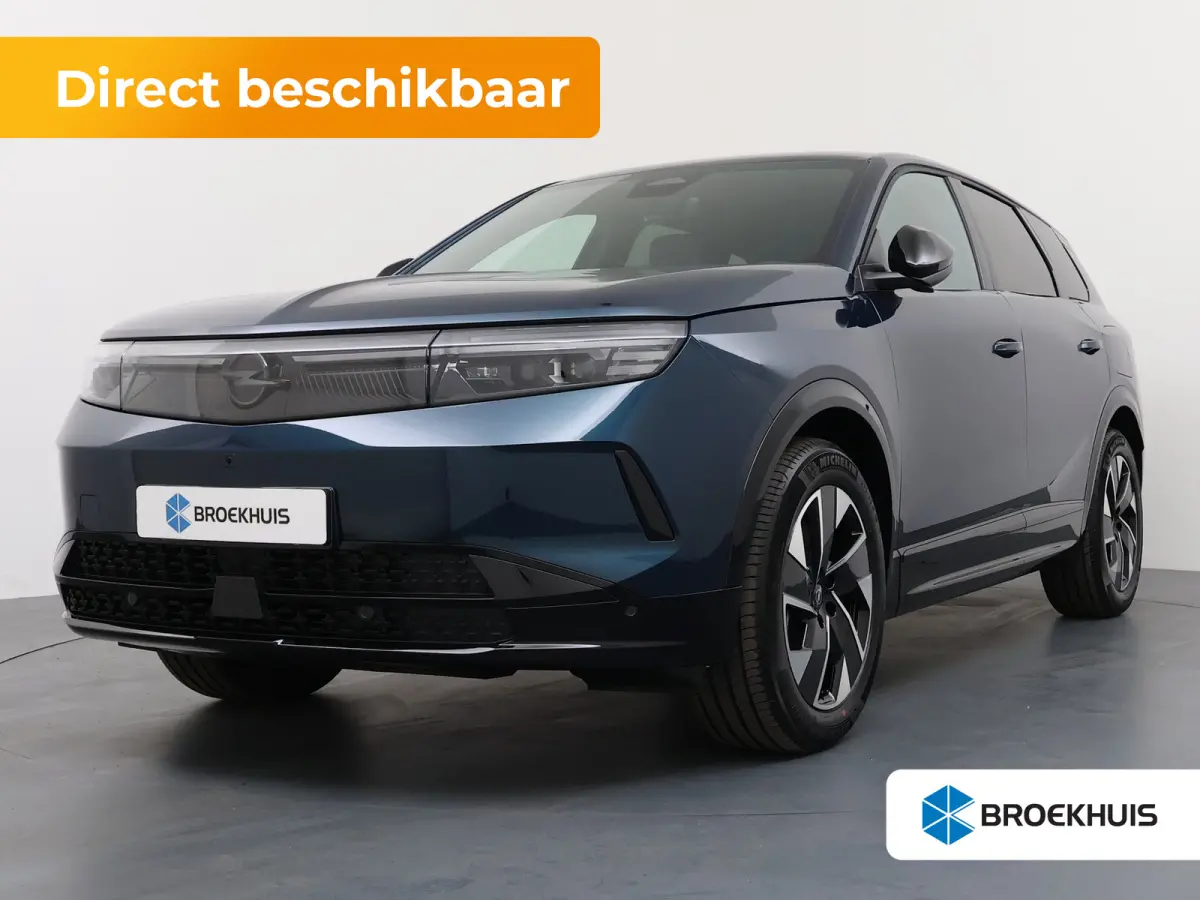Business Edition - | Achteruitrijcamera | Draadloze telefoonlader (Inductie) | Elektronische klimaatregeling met twee zones