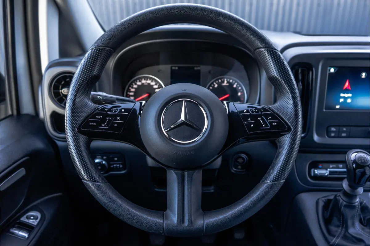 **116 CDI L2H1 | Facelift | 163 PK | Mbux | Navi | Camera | Cruise | Carplay**