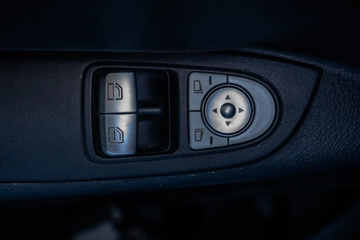 **116 CDI L2H1 | Facelift | 163 PK | Mbux | Navi | Camera | Cruise | Carplay**