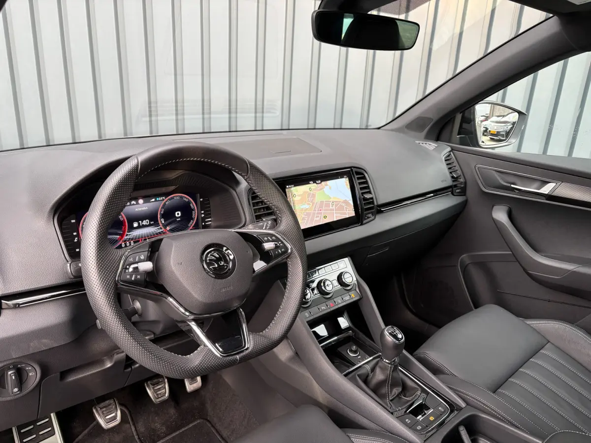 1.5 TSI ACT Sportline Business | Leder | Camera | Adapt. Cruise control | Stoel & Stuur verw. | Prijs Rijklaar!!