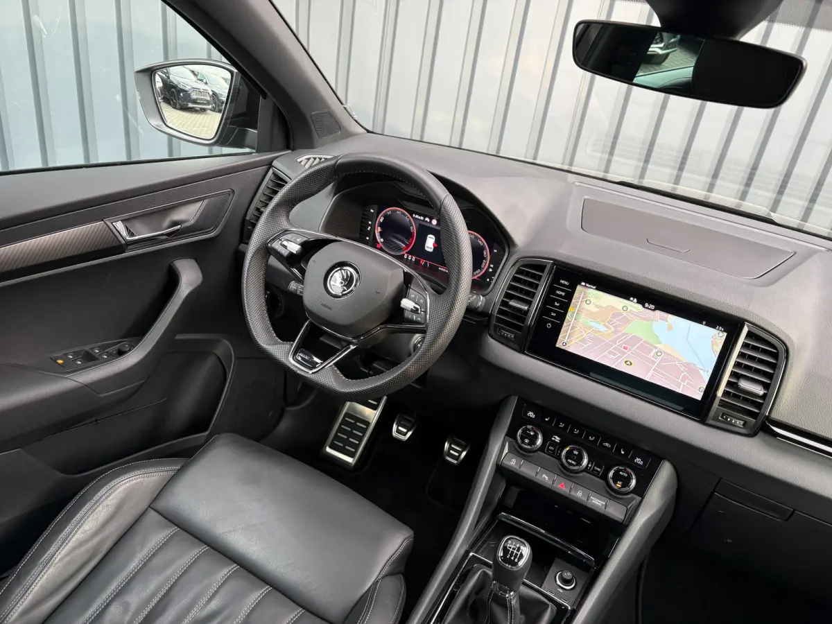 1.5 TSI ACT Sportline Business | Leder | Camera | Adapt. Cruise control | Stoel & Stuur verw. | Prijs Rijklaar!!