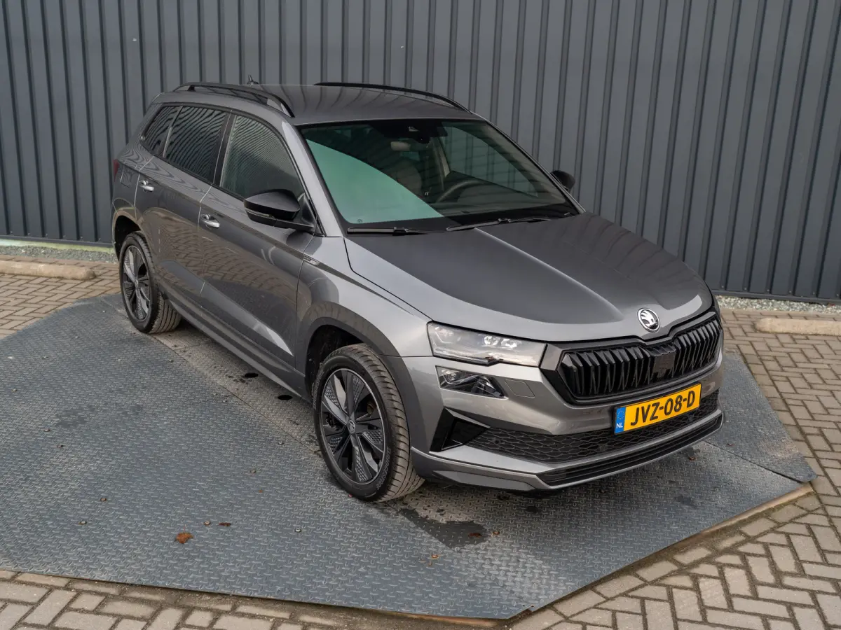 1.5 TSI ACT Sportline Business | Leder | Camera | Adapt. Cruise control | Stoel & Stuur verw. | Prijs Rijklaar!!