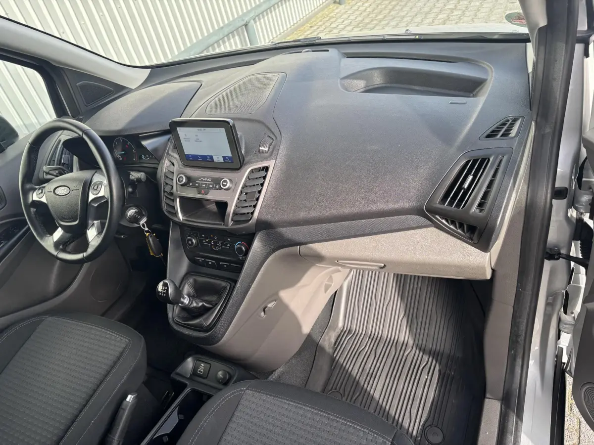 1.5 EcoBlue L2H1*A/C*CRUISE*NAVI*CAMERA*SYNC*LANG*