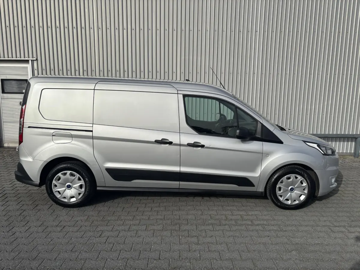 1.5 EcoBlue L2H1*A/C*CRUISE*NAVI*CAMERA*SYNC*LANG*