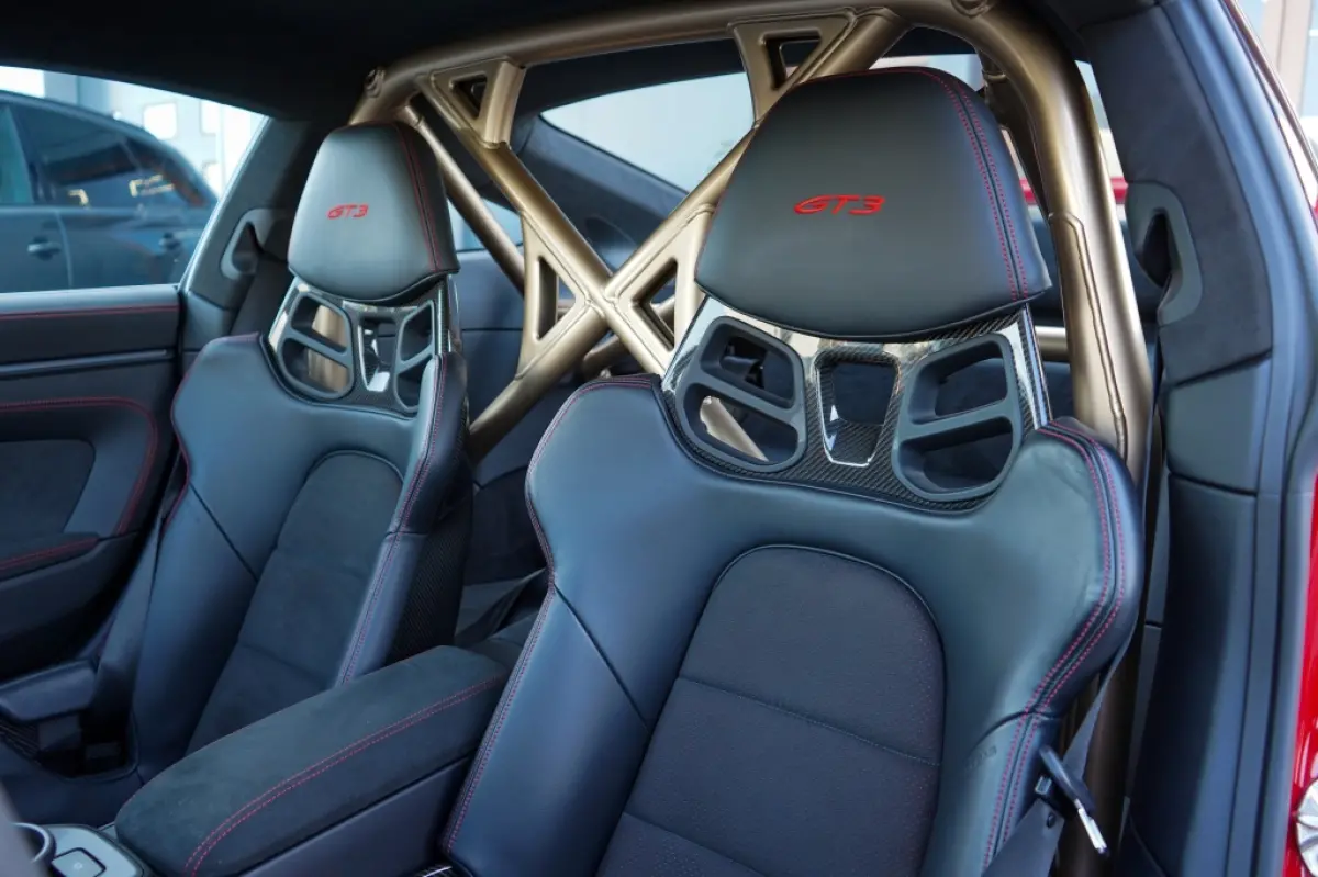 992 4.0 GT3 Clubsport | Buckets | Sport Chrono | Approved tot 20
