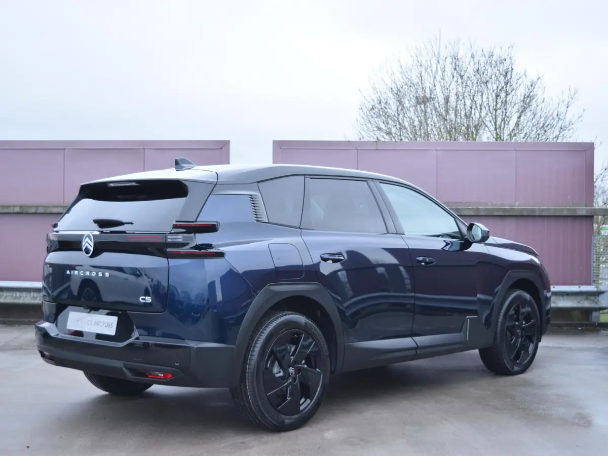 1.2 Hybrid 145 Max Ambiance Hype Grey | Two Tone Perla Nera Black | Electrische achterklep | Parkeersensoren met camera | Nieuw!