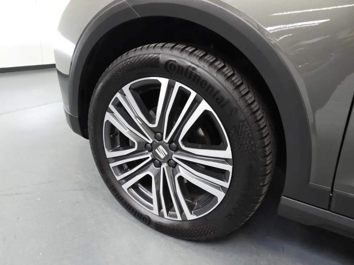 1.0 TSI Style NAVI/CLIMA/CRUISE/LED/17"LMV!