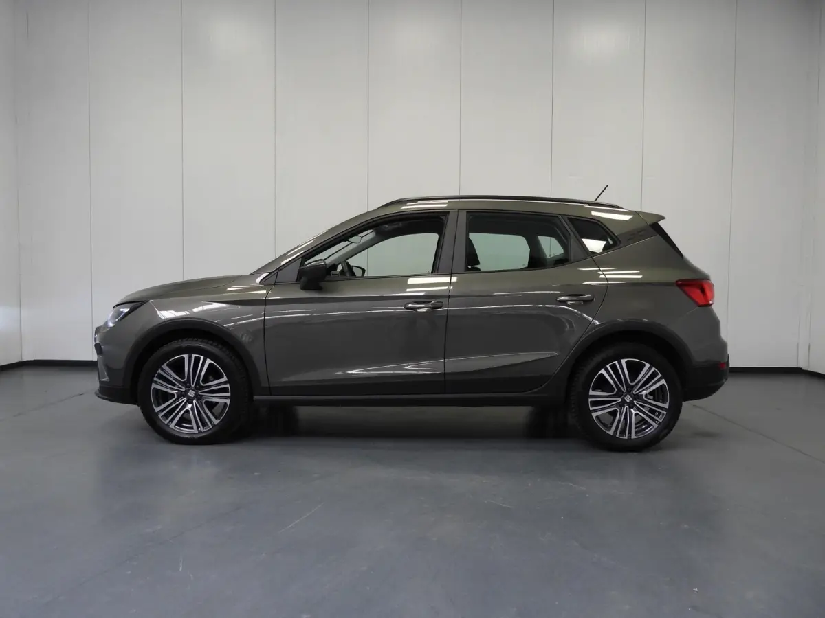 1.0 TSI Style NAVI/CLIMA/CRUISE/LED/17"LMV!