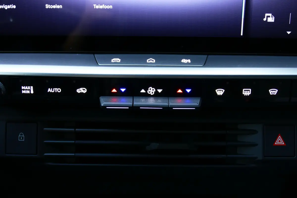 1.6 TURBO 195PK PLUG-IN HYBRID GS AUTOMAAT / NAVI / CLIMA / PDC / 19"LMV / CAMERA V+A / AFN. TREKHAAK / AGR / FOCAL / KEYLESS / FULL-LED / WINTERPAKKET /  BLUETOOTH / ADAPT. CRUISECONTROL / 