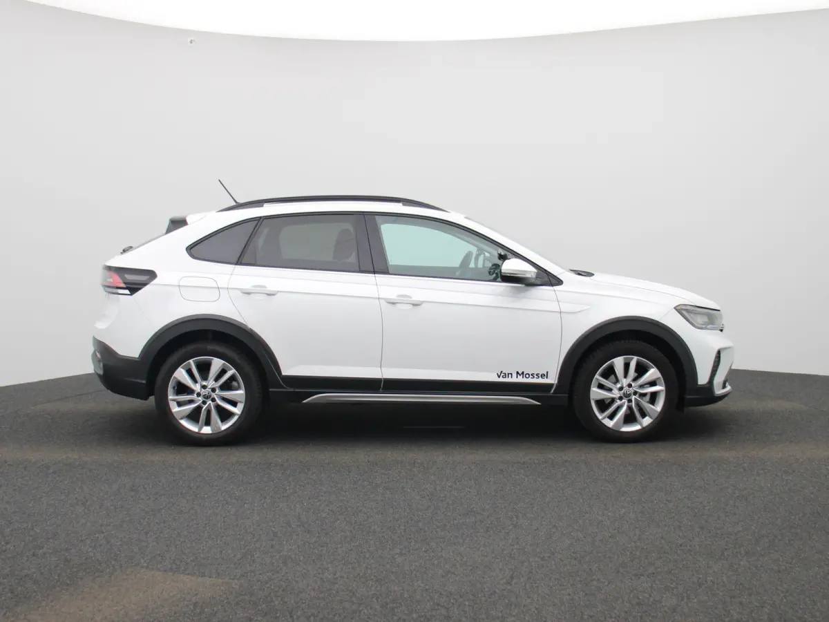 1.0 TSI Life Edition 95 PK| Origineel Nederlands | 1e Eigenaar | Parkeersensoren Achter | Achteruitrijcamera | Apple Carplay | Android Auto | Privacy Glas | 17 Inch Velgen