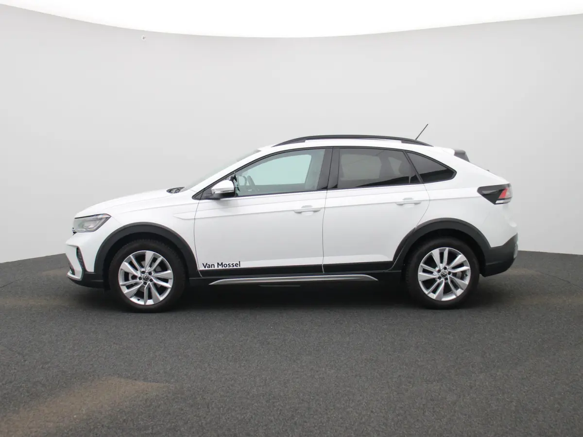 1.0 TSI Life Edition 95 PK| Origineel Nederlands | 1e Eigenaar | Parkeersensoren Achter | Achteruitrijcamera | Apple Carplay | Android Auto | Privacy Glas | 17 Inch Velgen