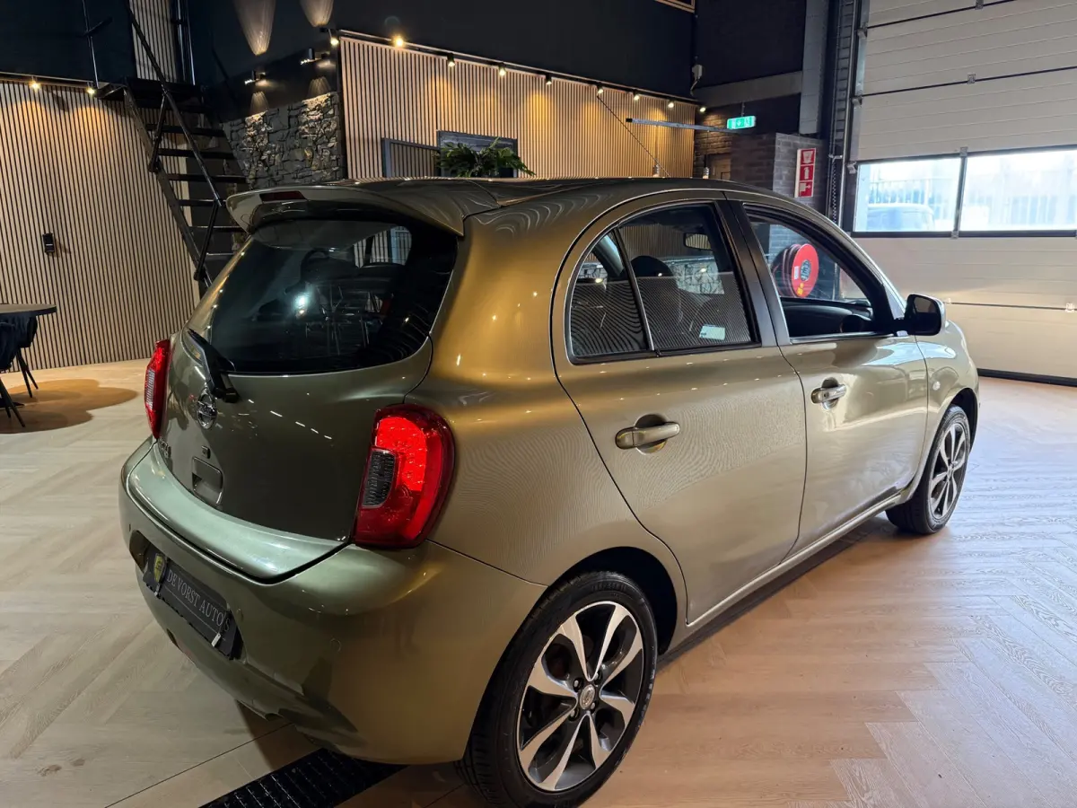 Olijf groen 1.2 Pano | navi | keyless | Pdc