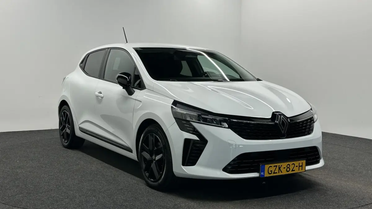 1.6 E-Tech Full Hybrid 145 evolution CAMERA NAVI CARPLAY CRUISE.