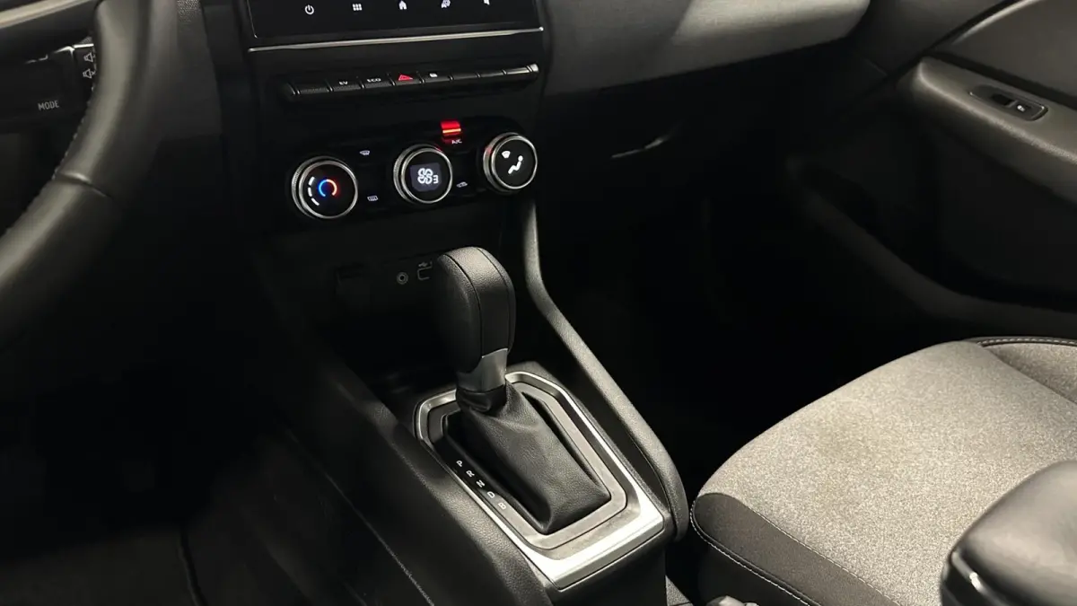 1.6 E-Tech Full Hybrid 145 evolution CAMERA NAVI CARPLAY CRUISE.