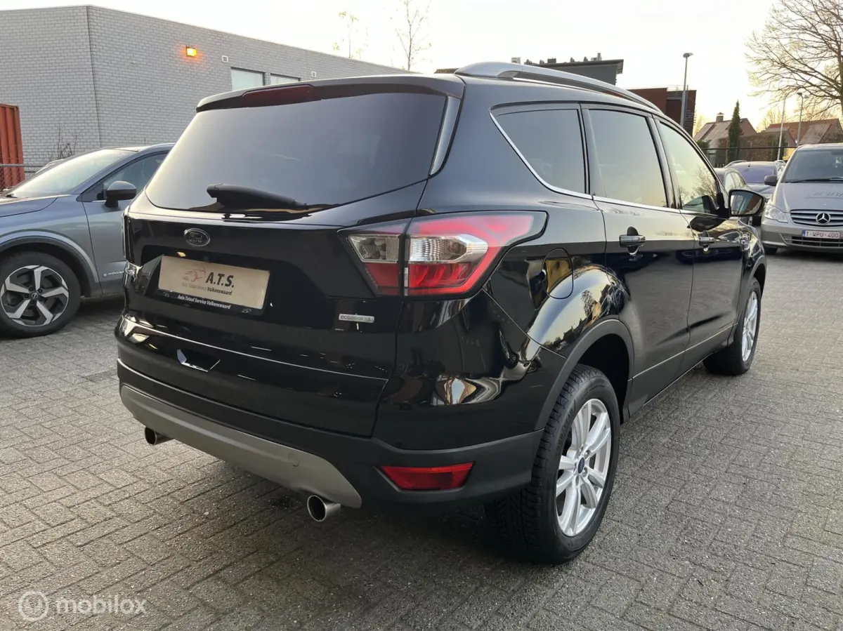 1.5 EcoBoost Titanium NAVI*CAMERA*CRUISE*PDC*