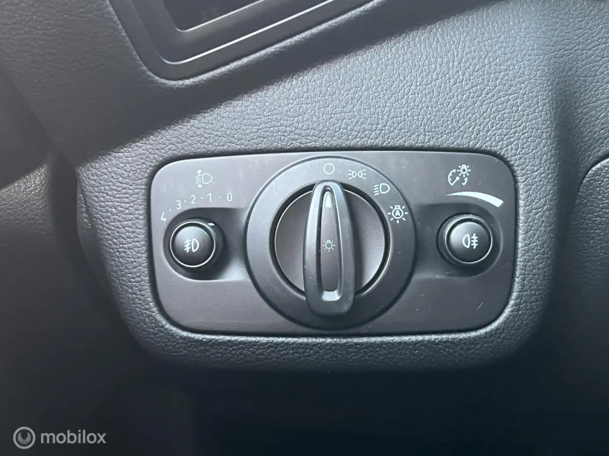 1.5 EcoBoost Titanium NAVI*CAMERA*CRUISE*PDC*