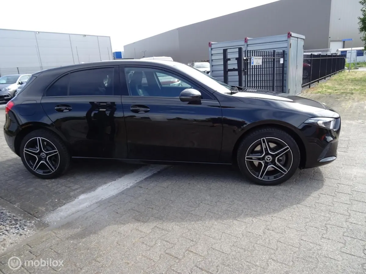 250 e Progressive ,Sport, Burmester,leder, Night-paket, AMG 18", Etc.
