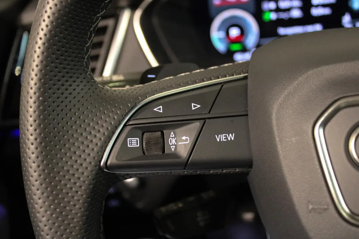55 TFSI e S edition Competition LUCHTV | B&O | PANO