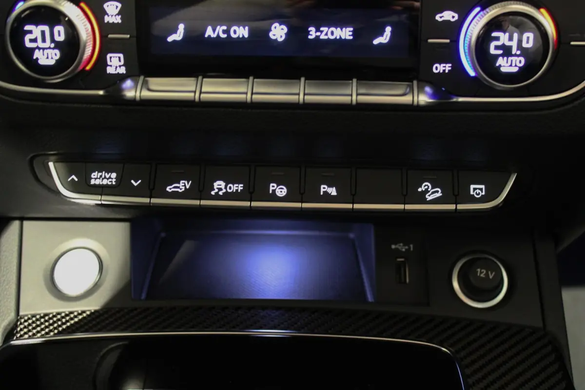 55 TFSI e S edition Competition LUCHTV | B&O | PANO
