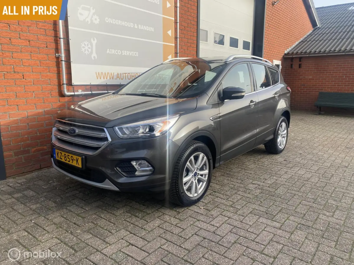 1.5 EcoBoost Essential trekhaak airco