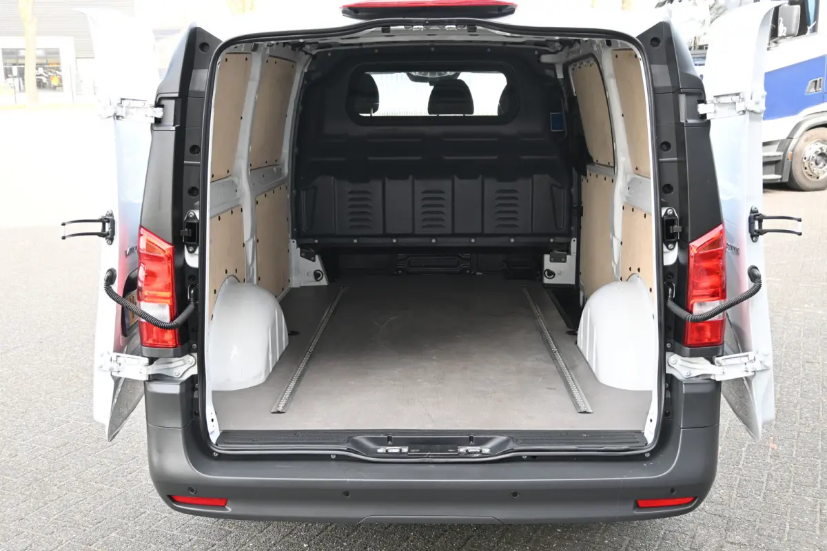 116 CDI L2 Pro Navigatie met camera, Comfort stoel