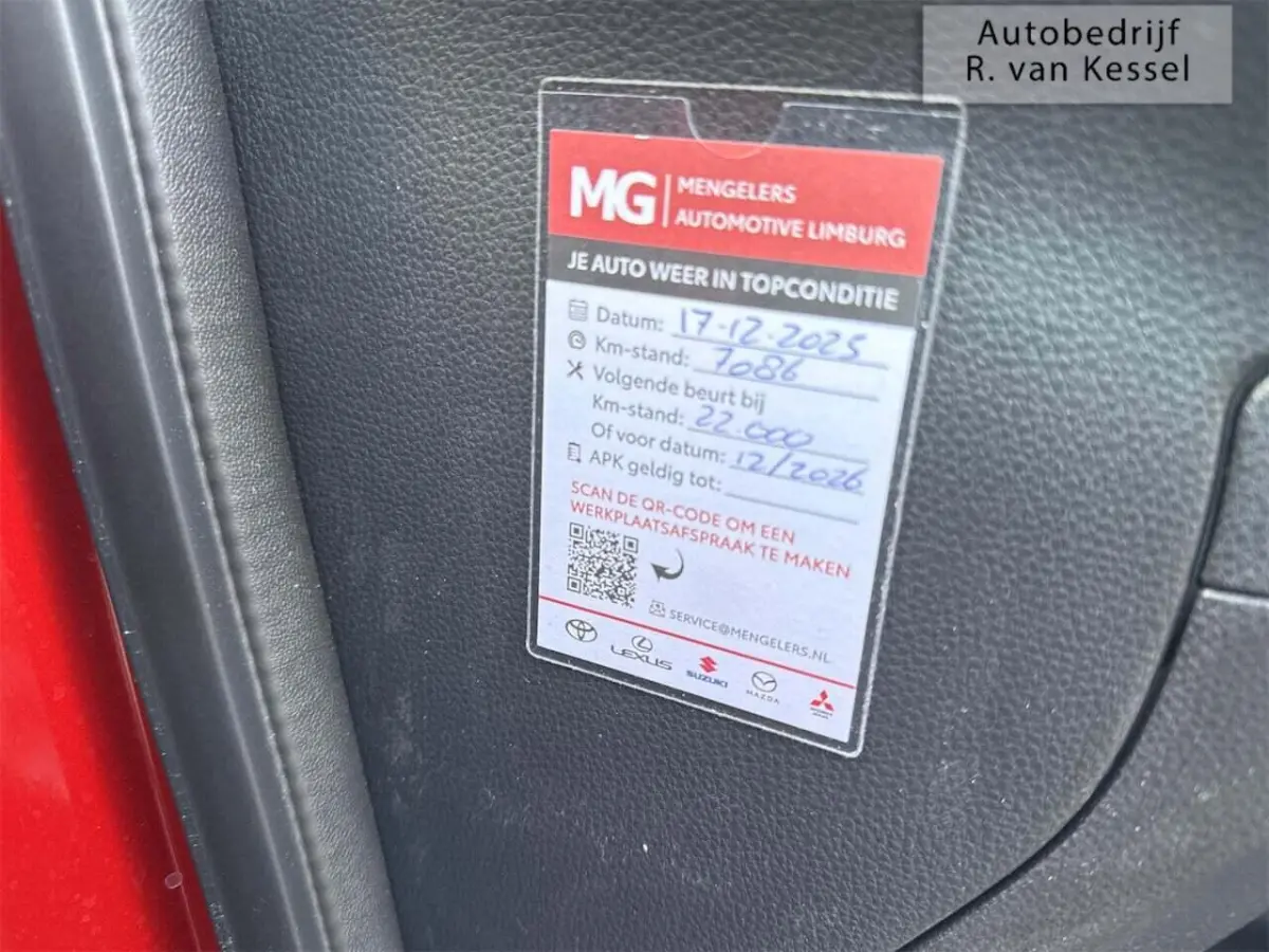 1.0 VVT-i MT Envy I Luxe uitvoering! I Trekhaak I PDC I NL-auto