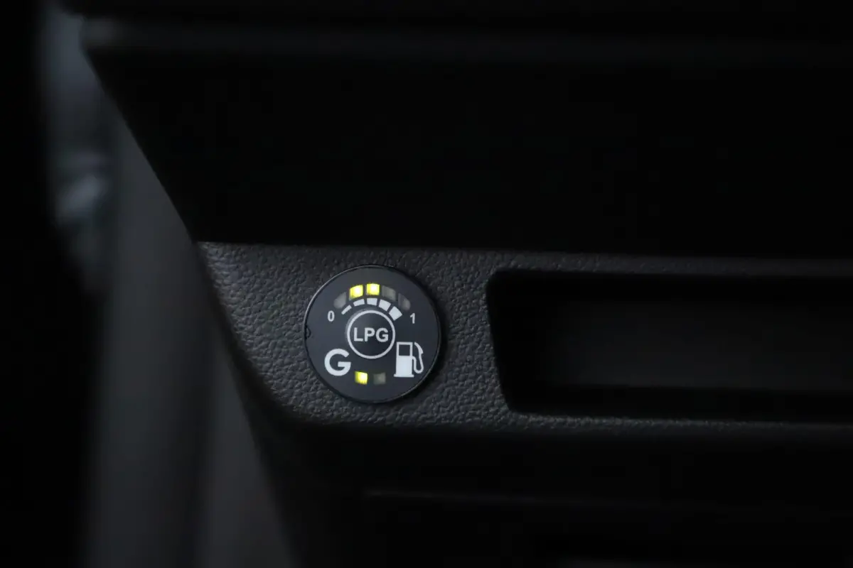 1.0 TCe Bi-Fuel Zen 101PK Navigatie Carplay Android Airco Cruise Control Rijstrooksensor LED