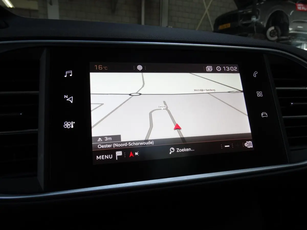 1.2 PureTech Panoramadak / 16.266 km !