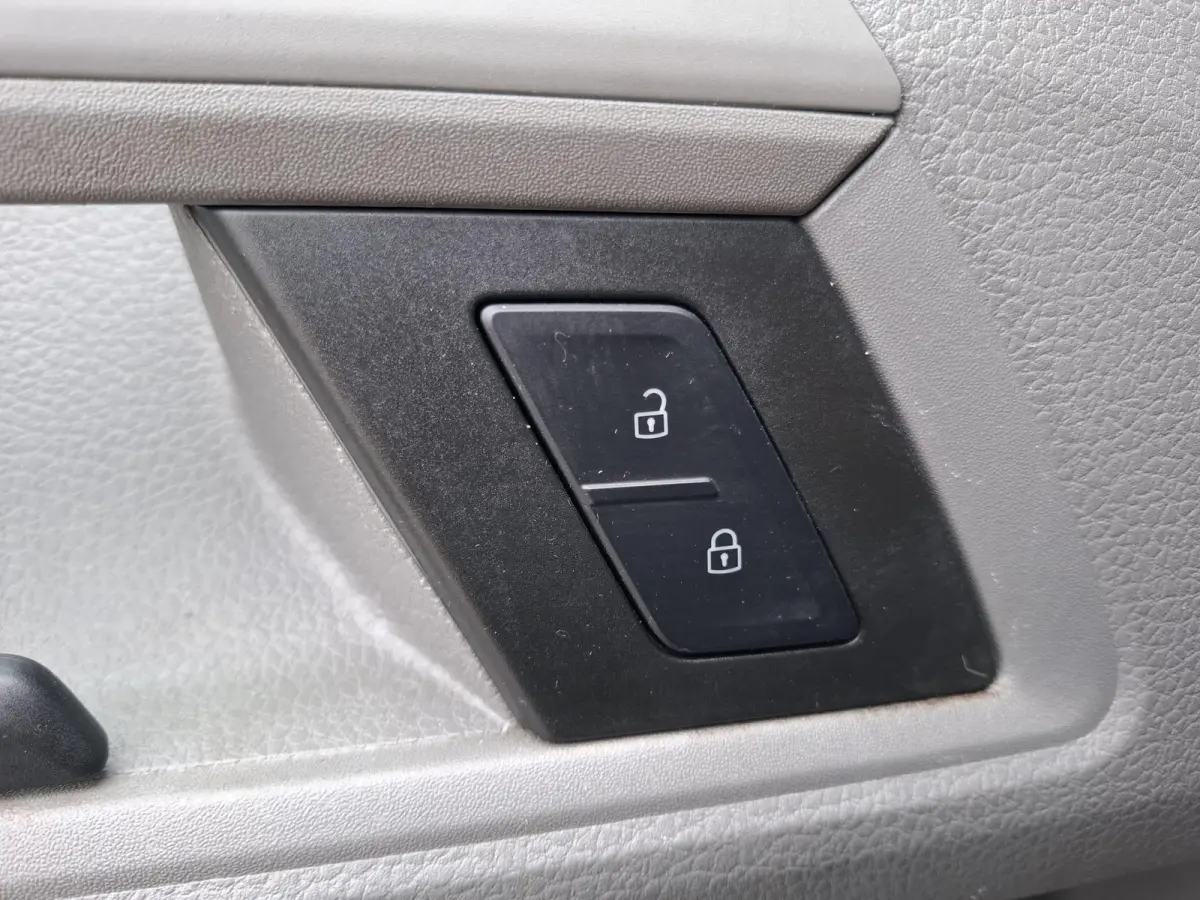 35 2.0 TDI L3H3 Comfortline AIRCO / CRUISE CONTROLE / TREKHAAK / 3 ZITS / NAVI / CARPLAY