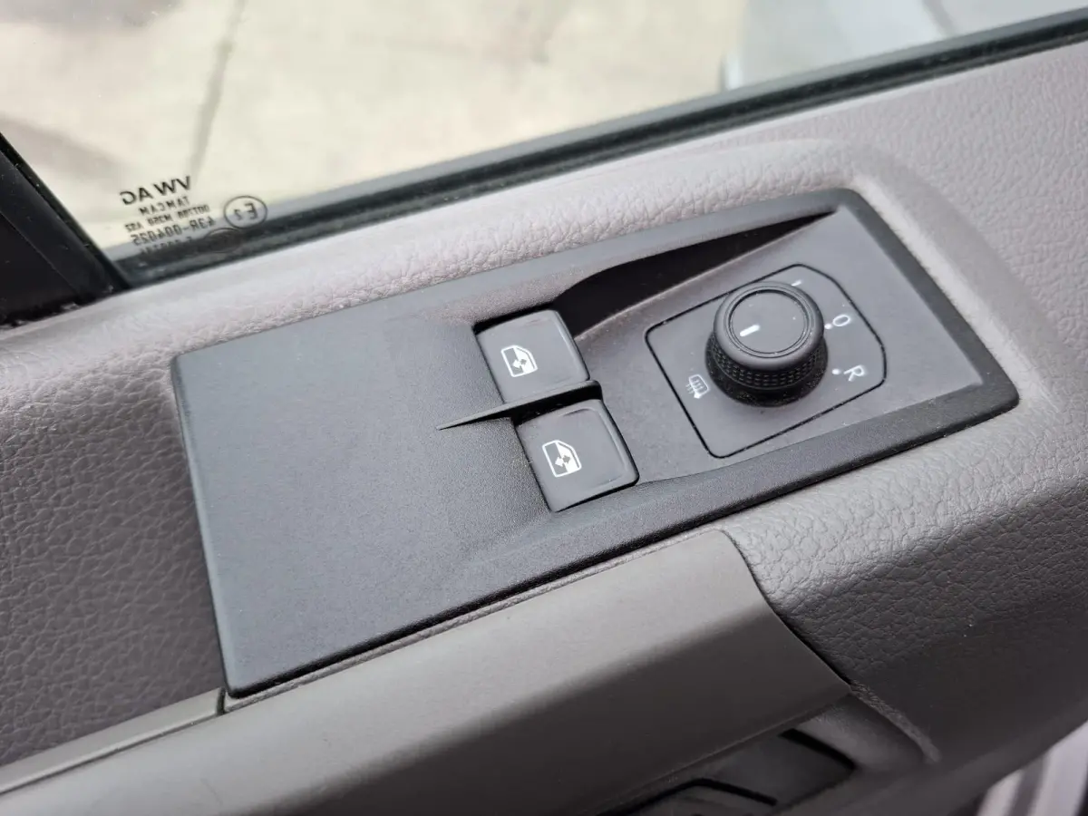 35 2.0 TDI L3H3 Comfortline AIRCO / CRUISE CONTROLE / TREKHAAK / 3 ZITS / NAVI / CARPLAY
