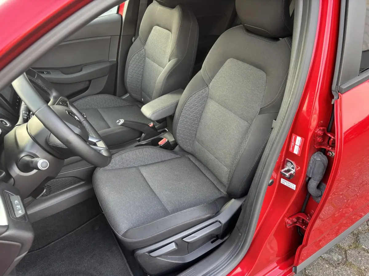 1.0 TCe 101pk R.S. Line | Navi | Carplay | Climate | Stoelverwarming