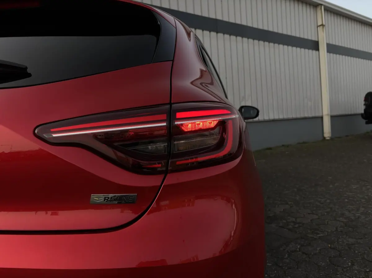 1.0 TCe 101pk R.S. Line | Navi | Carplay | Climate | Stoelverwarming