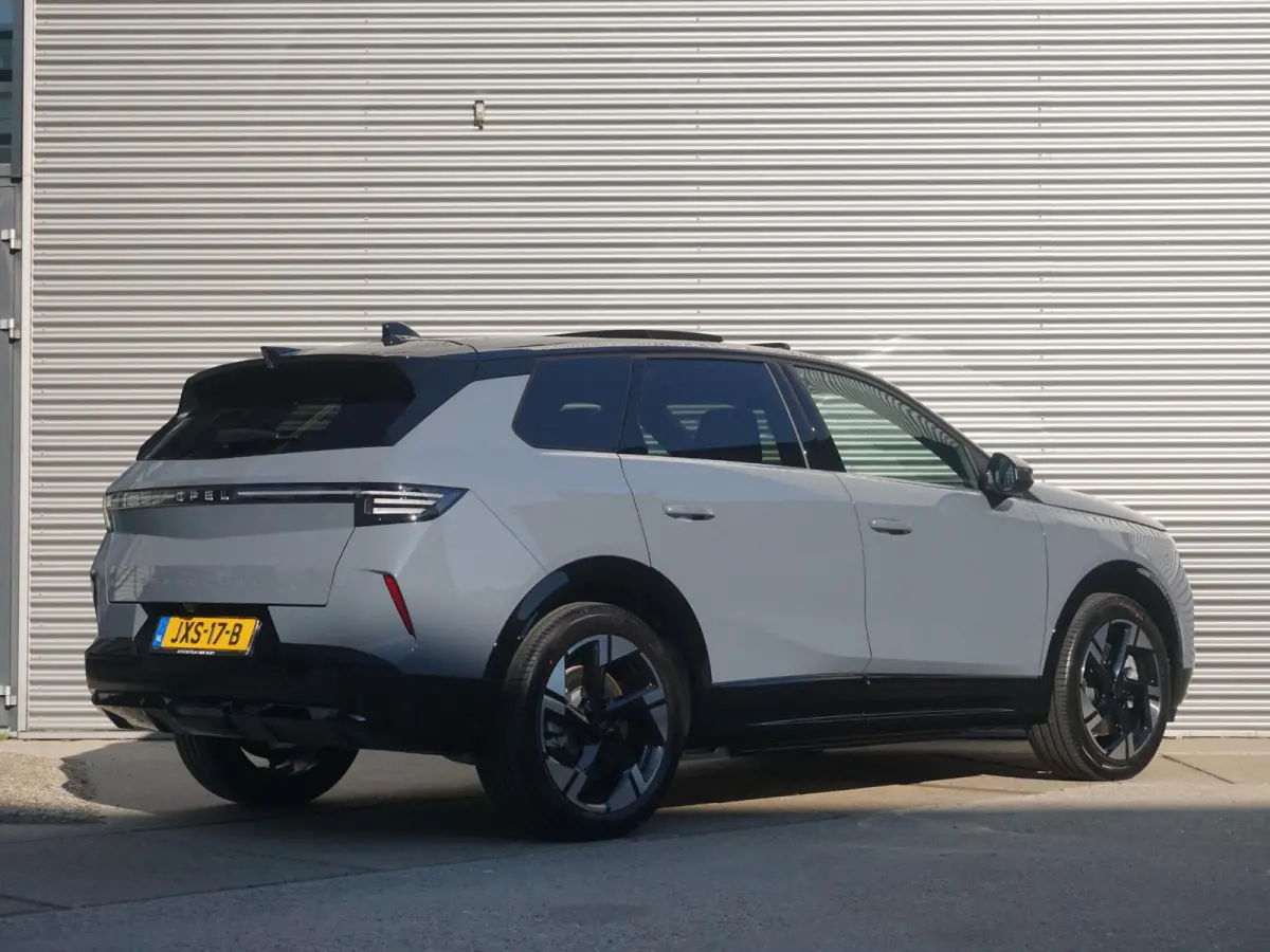 GS 97 kWh Panoramadak Uit voorraad leverbaar