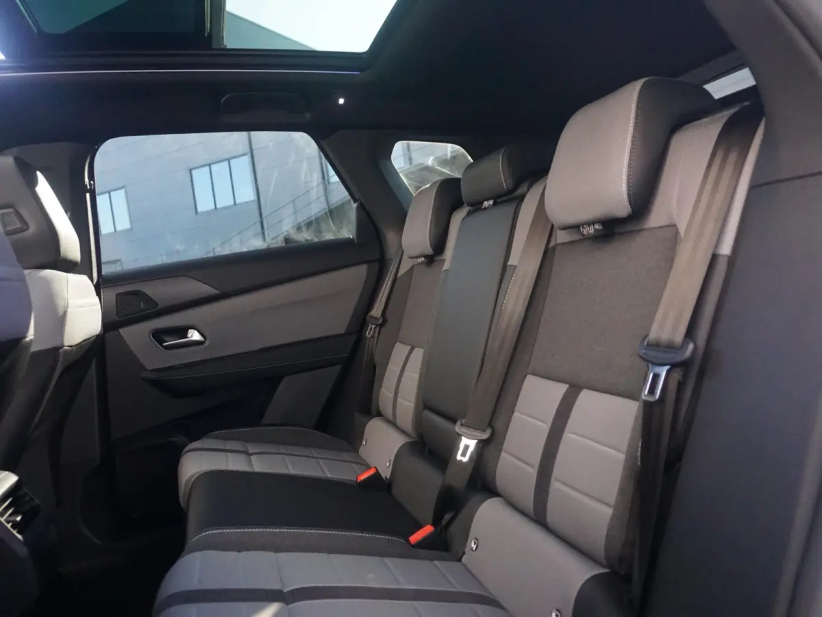 GS 97 kWh Panoramadak Uit voorraad leverbaar