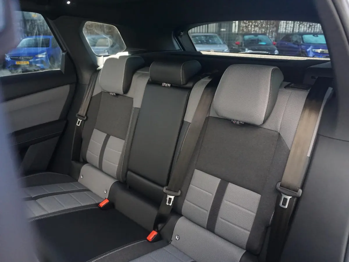 GS 97 kWh Panoramadak Uit voorraad leverbaar