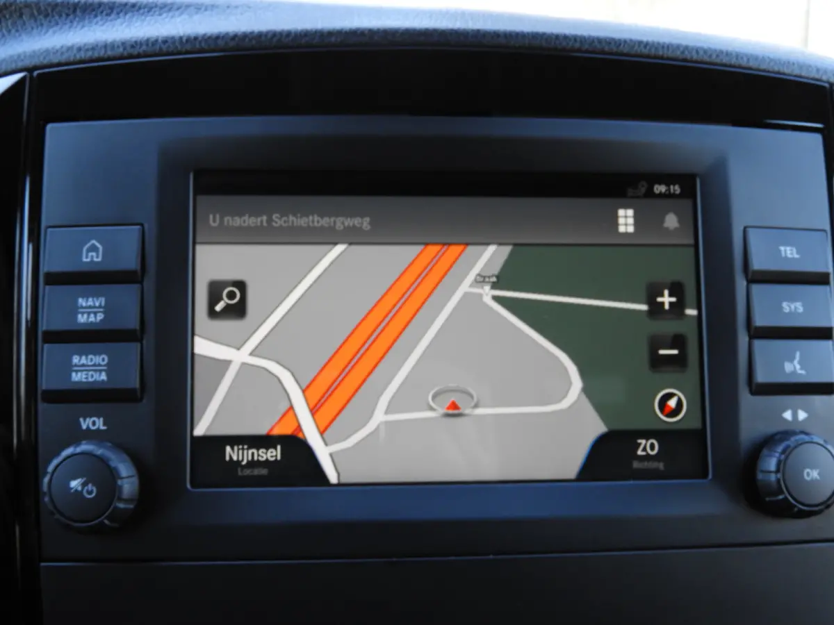 119 CDI Lang AUT | LED | NAV | CAMERA | DISTRONIC